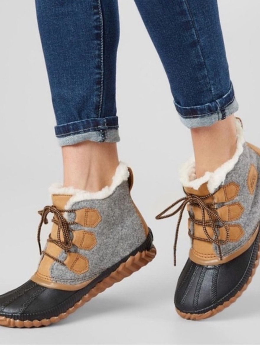 Sorel Heather Gray Out ‘N About Booties Winter